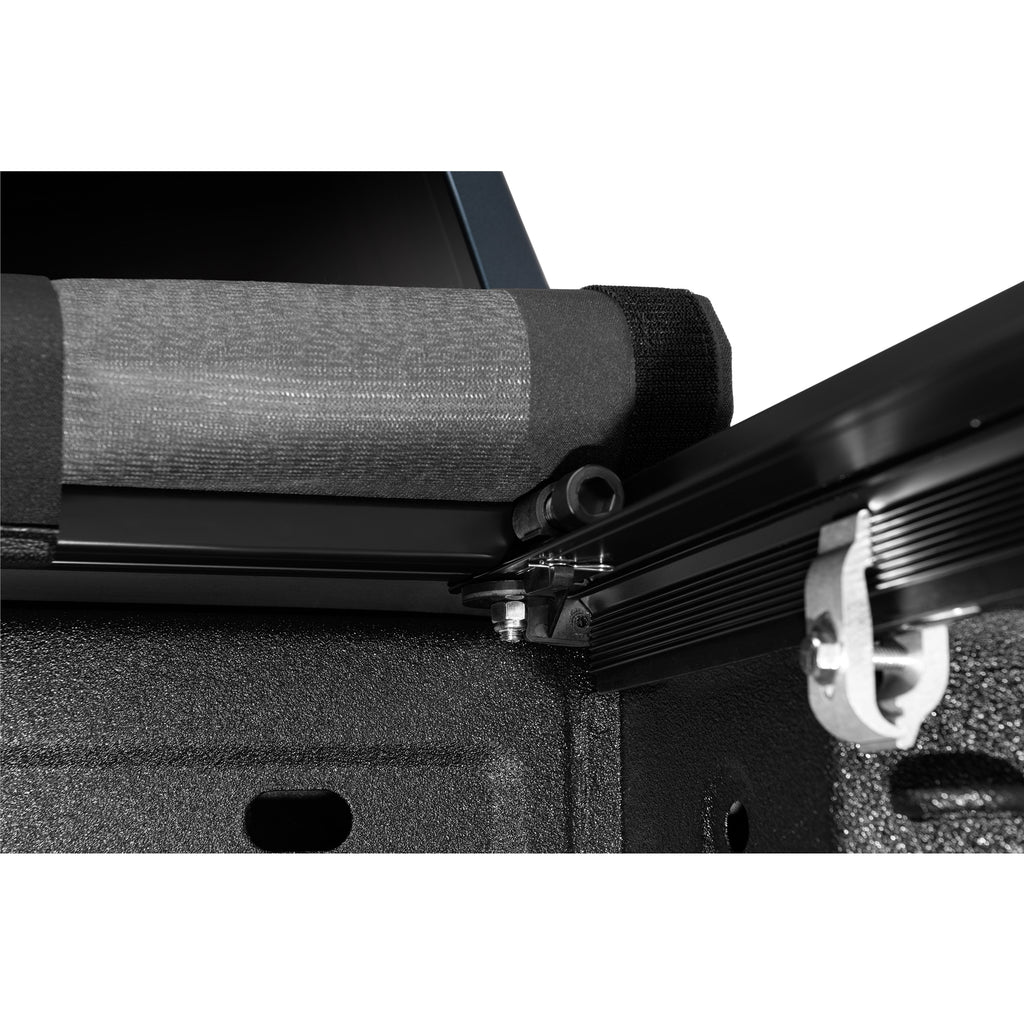 07-17-Chevy-Silverado-1500-(5.5Ft.-Bed)-Genesis-Elite-Roll-Up-Tonneau-Cover---Black