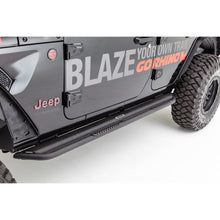Load image into Gallery viewer, 07-18-Jeep-Wrangler-Jku-Dominator-Extreme-Ds-Sidesteps-Complete-Kit-WSidestep--Brkts