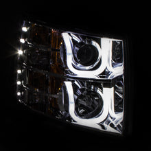 Load image into Gallery viewer, 0713-Silverado-15000714-25003500-Projector-WUbar-Chrome-Clear-Amber-Headlights-DrivPass