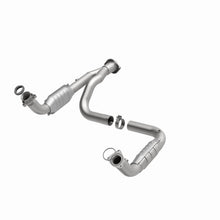 Load image into Gallery viewer, MagnaFlow Exhaust Products 49679 OEM Grade Direct-Fit Catalytic Converter for Select Hummer H2