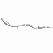 Load image into Gallery viewer, MagnaFlow Exhaust Products 551642 California CARB Direct-Fit Catalytic Converter for Select Mercedes-Benz CLS500, Mercedes-Benz E500