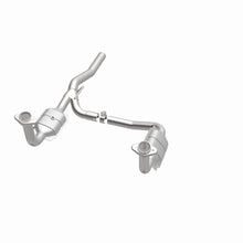 Load image into Gallery viewer, MagnaFlow Exhaust Products 49187 OEM Grade Direct-Fit Catalytic Converter for Select Dodge Nitro, Jeep Liberty