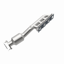 Load image into Gallery viewer, MagnaFlow Exhaust Products 4583380 California CARB Manifold Catalytic Converter for Select INFINITI QX56, Nissan Pathfinder Armada, Nissan TITAN