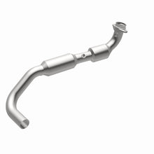 Load image into Gallery viewer, MagnaFlow Exhaust Products 4583077 California CARB Direct-Fit Catalytic Converter for Select Lincoln Navigator