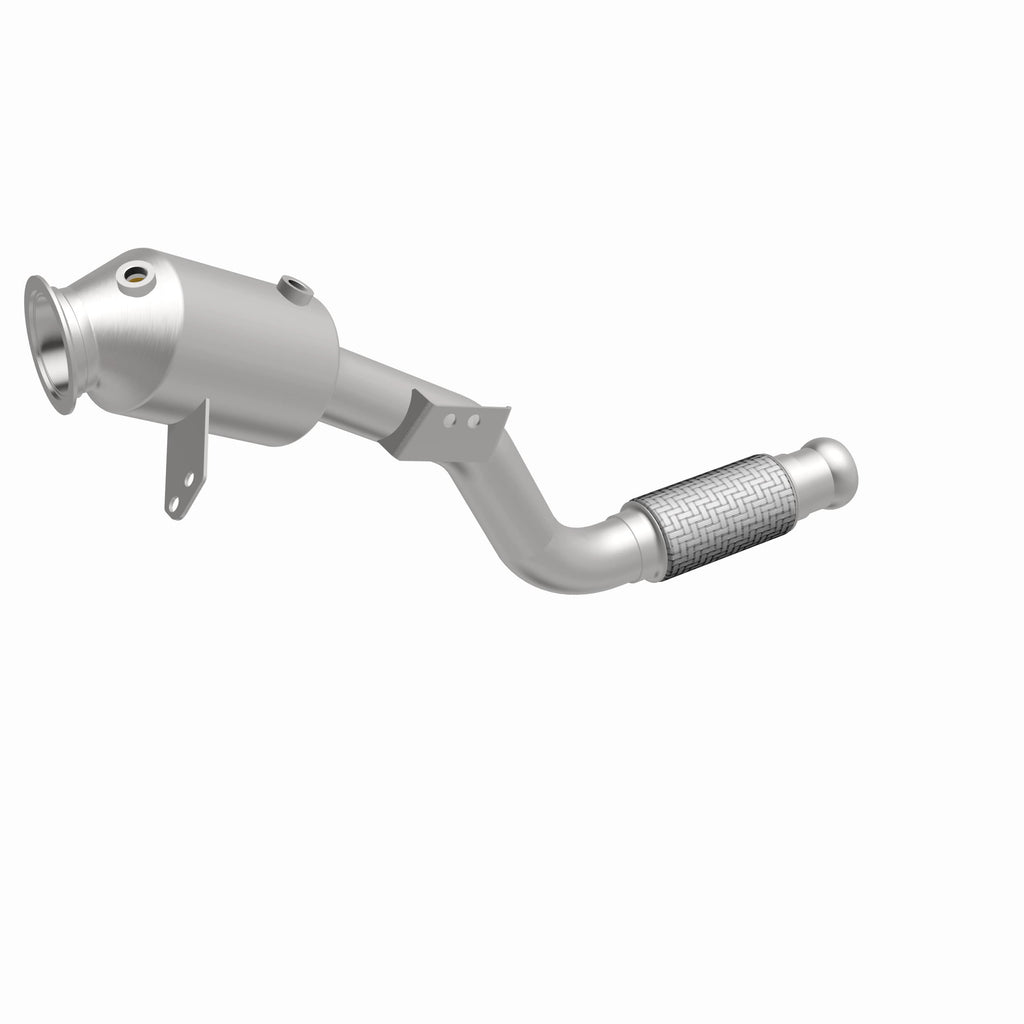 MagnaFlow Exhaust Products 21-897 OEM Grade Direct-Fit Catalytic Converter for Select Mercedes-Benz Metris
