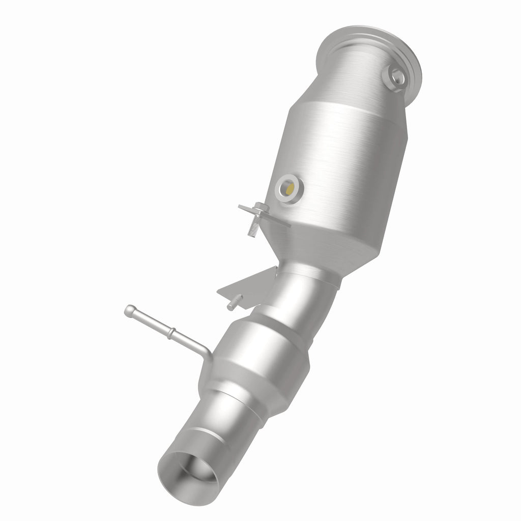 MagnaFlow Exhaust Products 52266 OEM Grade Direct-Fit Catalytic Converter for Select BMW 528i, BMW 528i xDrive, BMW X5