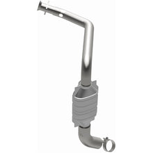 Load image into Gallery viewer, MagnaFlow Exhaust Products 93615 HM Grade Direct-Fit Catalytic Converter for Select Chevrolet Express 1500, Chevrolet Express 2500, Chevrolet Express 3500, Chevrolet G30, GMC G3500, GMC Savana 1500, GMC Savana 2500, GMC Savana