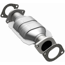 Load image into Gallery viewer, MagnaFlow Exhaust Products 49485 OEM Grade Direct-Fit Catalytic Converter for Select INFINITI I30, Nissan 200SX, Nissan Maxima, Nissan Sentra