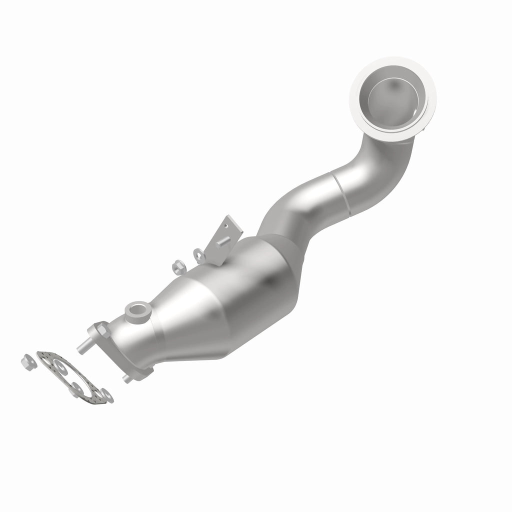 MagnaFlow Exhaust Products 49767 OEM Grade Direct-Fit Catalytic Converter for Select BMW 135i, BMW 335i, BMW 335xi