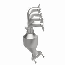 Load image into Gallery viewer, MagnaFlow Exhaust Products 51062 OEM Grade Manifold Catalytic Converter for Select Chevrolet Aveo, Chevrolet Aveo5, Pontiac G3, Pontiac G3 Wave, Suzuki Swift+