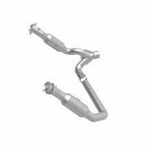 Load image into Gallery viewer, MagnaFlow Exhaust Products 5551665 California CARB Direct-Fit Catalytic Converter for Select Dodge Ram 1500, Ram