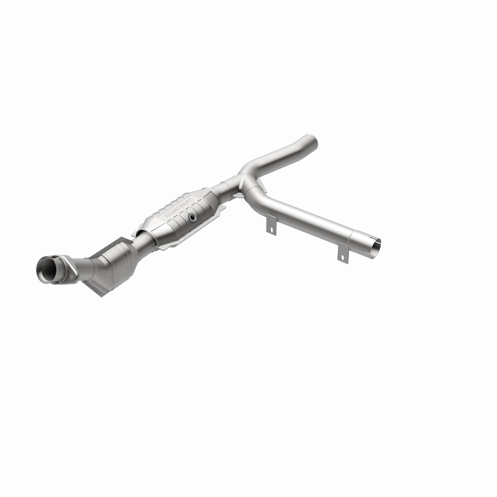 MagnaFlow Exhaust Products 51301 OEM Grade Direct-Fit Catalytic Converter for Select Ford F-150, Ford F-150 Heritage