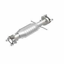 Load image into Gallery viewer, MagnaFlow Exhaust Products 447214 California CARB Direct-Fit Catalytic Converter for Select Chevrolet S10, GMC Sonoma, Isuzu Hombre