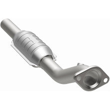 Load image into Gallery viewer, MagnaFlow Exhaust Products 49961 OEM Grade Direct-Fit Catalytic Converter for Select Dodge Caliber, Jeep Compass, Jeep Patriot