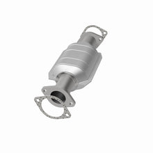 Load image into Gallery viewer, MagnaFlow Exhaust Products 24073 HM Grade Direct-Fit Catalytic Converter for Select Nissan Frontier, Nissan Xterra
