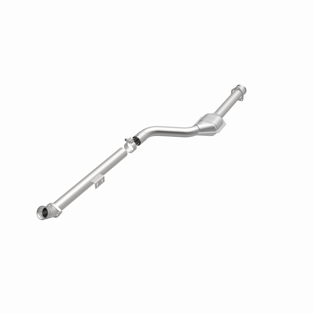 MagnaFlow Exhaust Products 24276 HM Grade Direct-Fit Catalytic Converter for Select Mercedes-Benz C230