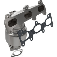 Load image into Gallery viewer, MagnaFlow Exhaust Products 5531634 California CARB Manifold Catalytic Converter for Select Kia Optima, Kia Rondo