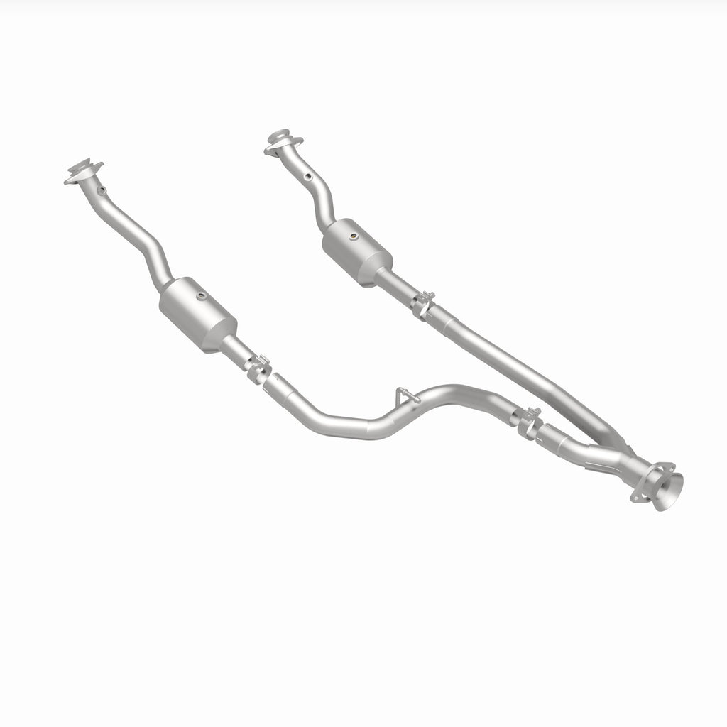 MagnaFlow Exhaust Products 280248 OEM Grade Direct-Fit Catalytic Converter for Select Ford Transit-150, Ford Transit-250, Ford Transit-350, Ford Transit-350 HD