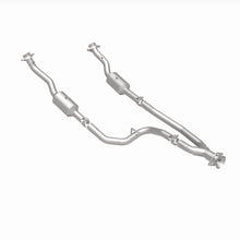 Load image into Gallery viewer, MagnaFlow Exhaust Products 280248 OEM Grade Direct-Fit Catalytic Converter for Select Ford Transit-150, Ford Transit-250, Ford Transit-350, Ford Transit-350 HD