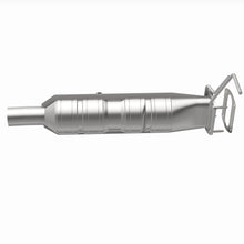 Load image into Gallery viewer, MagnaFlow Exhaust Products 280435 OEM Grade Direct-Fit Catalytic Converter for Select Ford F-53 Motorhome Chassis, Ford F-59 Commercial Stripped Chassis