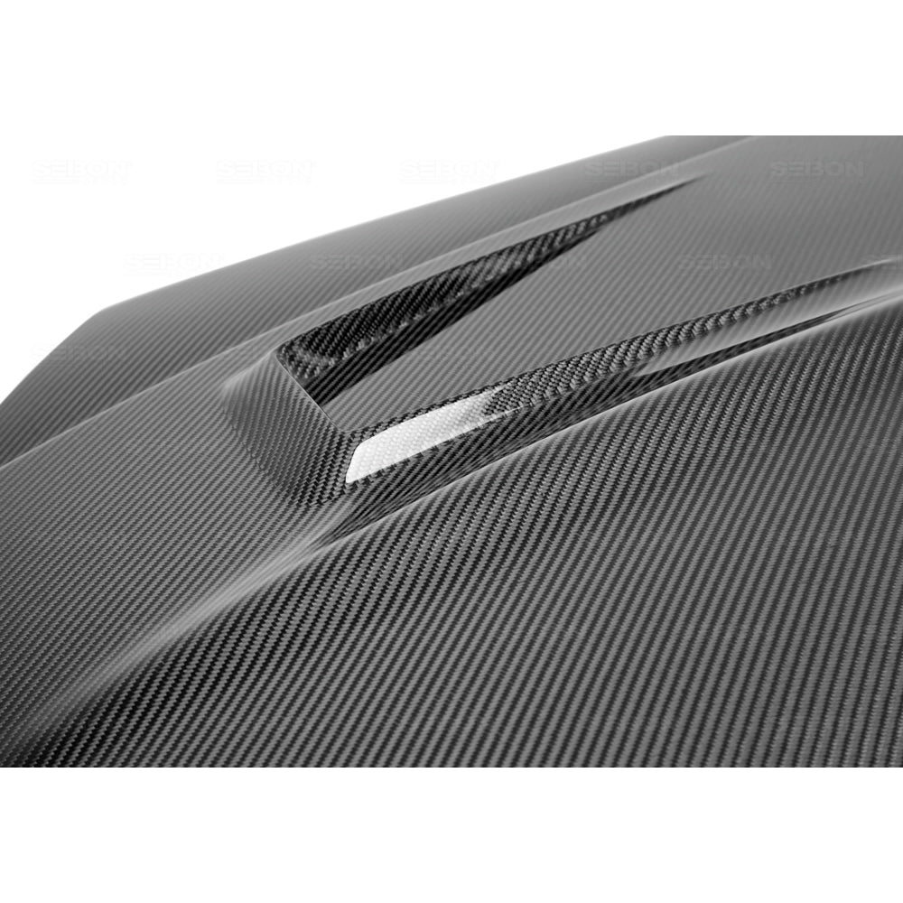 08-11-Mercedes-Benz-C-Class-Gt-Style-Carbon-Fiber-Hood