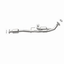 Load image into Gallery viewer, MagnaFlow Exhaust Products 52086 OEM Grade Direct-Fit Catalytic Converter for Select Lexus ES300, Toyota Avalon, Toyota Camry, Toyota Solara