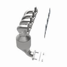 Load image into Gallery viewer, MagnaFlow Exhaust Products 452033 California CARB Manifold Catalytic Converter for Select Hyundai Accent