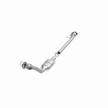 Load image into Gallery viewer, MagnaFlow Exhaust Products 51845 OEM Grade Direct-Fit Catalytic Converter for Select Buick Rendezvous, Chevrolet Venture, Oldsmobile Silhouette, Pontiac Aztek, Pontiac Montana