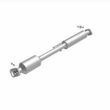 Load image into Gallery viewer, MagnaFlow Exhaust Products 5571820 California CARB Direct-Fit Catalytic Converter for Select Hyundai Sonata