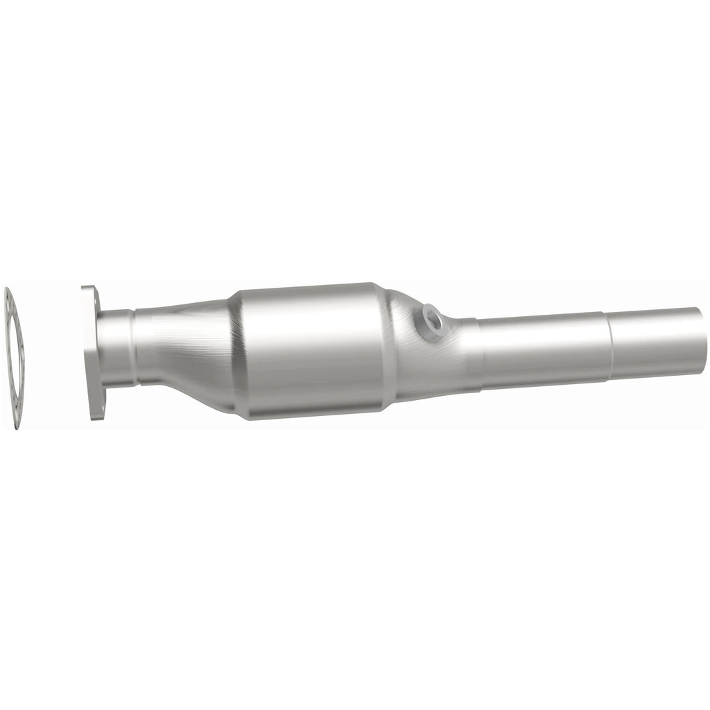 MagnaFlow Exhaust Products 22931 HM Grade Direct-Fit Catalytic Converter for Select Volkswagen Cabrio, Volkswagen Corrado, Volkswagen Golf, Volkswagen Jetta, Volkswagen Passat