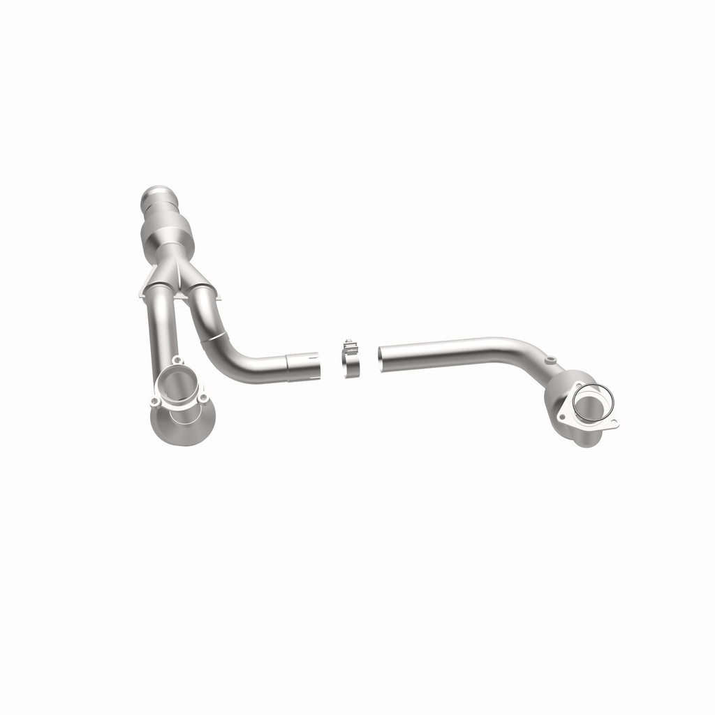 MagnaFlow Exhaust Products 5582616 California CARB Direct-Fit Catalytic Converter for Select Cadillac Escalade, Cadillac Escalade ESV, Cadillac Escalade EXT, Chevrolet Silverado 1500, GMC Sierra 1500, GMC Yukon, GMC Yukon XL