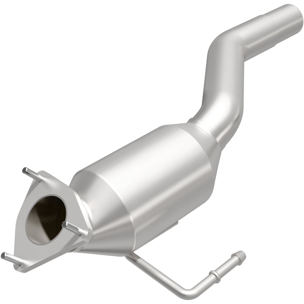 MagnaFlow Exhaust Products 24185 HM Grade Direct-Fit Catalytic Converter for Select Volkswagen Touareg