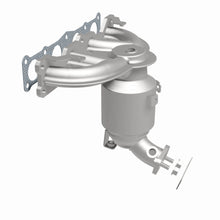 Load image into Gallery viewer, MagnaFlow Exhaust Products 5531774 California CARB Manifold Catalytic Converter for Select Kia Sorento