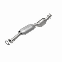 Load image into Gallery viewer, MagnaFlow Exhaust Products 23328 HM Grade Direct-Fit Catalytic Converter for Select Ford Crown Victoria, Lincoln Town Car, Mercury Grand Marquis