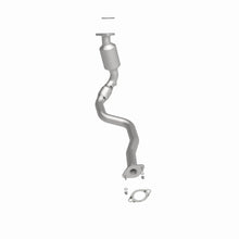 Load image into Gallery viewer, MagnaFlow Exhaust Products 52096 OEM Grade Direct-Fit Catalytic Converter for Select Chevrolet Equinox, Pontiac Torrent, Suzuki XL-7