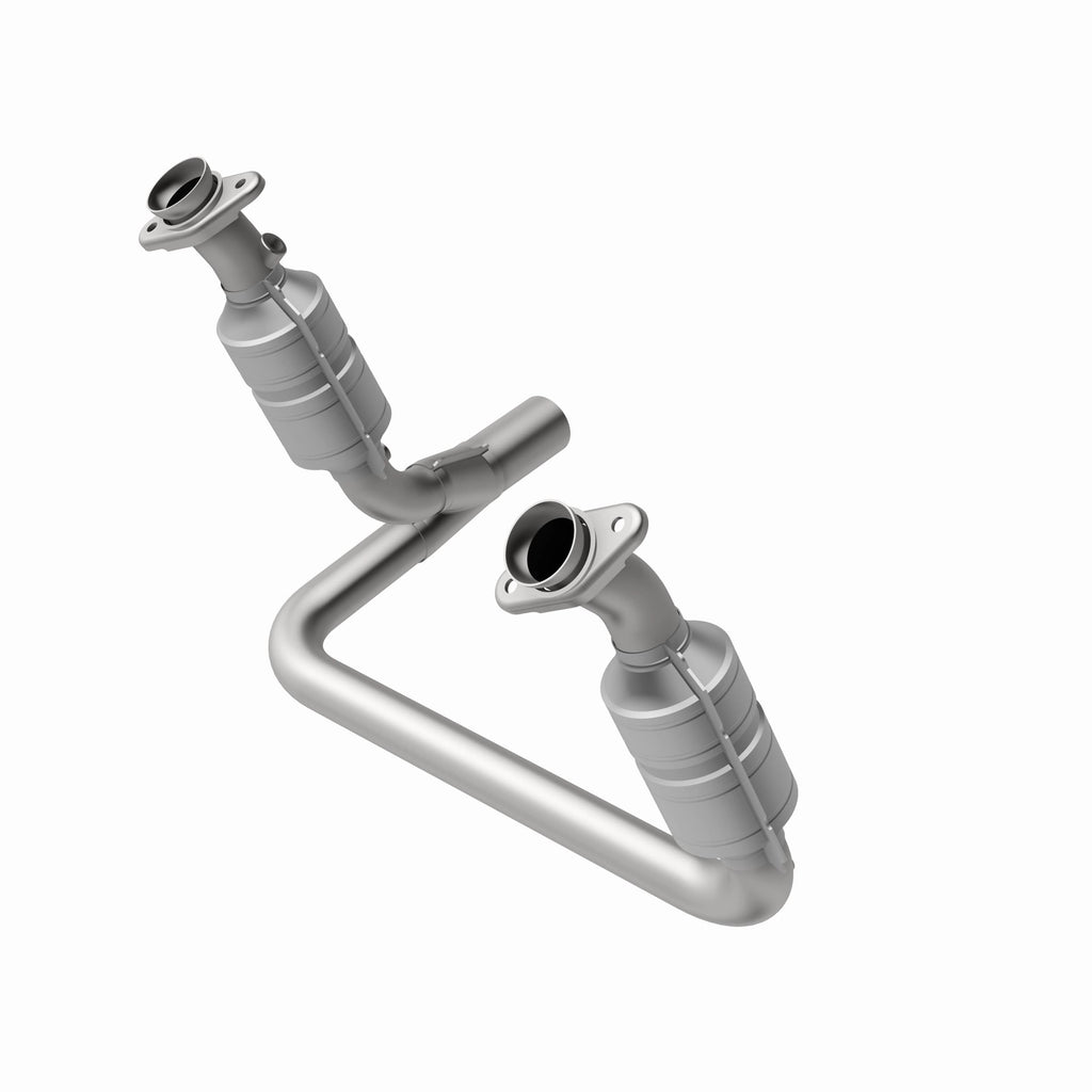 MagnaFlow Exhaust Products 51770 OEM Grade Direct-Fit Catalytic Converter for Select Dodge Durango