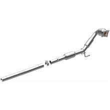 Load image into Gallery viewer, MagnaFlow Exhaust Products 52281 OEM Grade Direct-Fit Catalytic Converter for Select Volkswagen Beetle, Volkswagen CC, Volkswagen Jetta, Volkswagen Passat