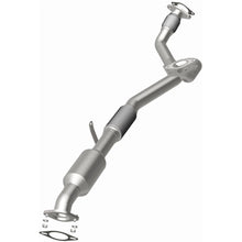Load image into Gallery viewer, MagnaFlow Exhaust Products 557896 California CARB Direct-Fit Catalytic Converter for Select Buick LaCrosse