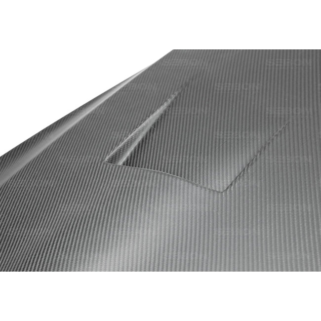 09-10-Nissan-Gtr-R35-Gt-Dry-Carbon-Fiber-Hood