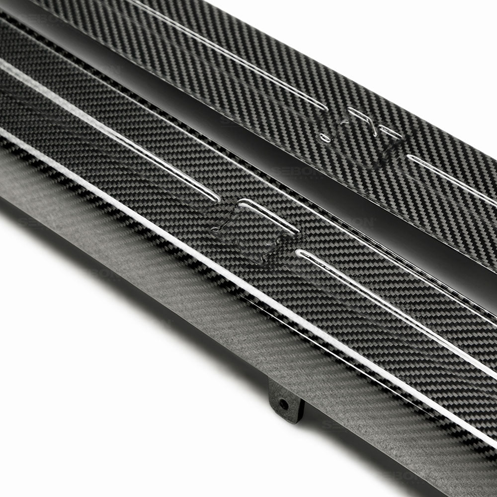 09-10-Nissan-Gtr-R35-Oem-Style-Carbon-Fiber-Door-Sills-(Pair)