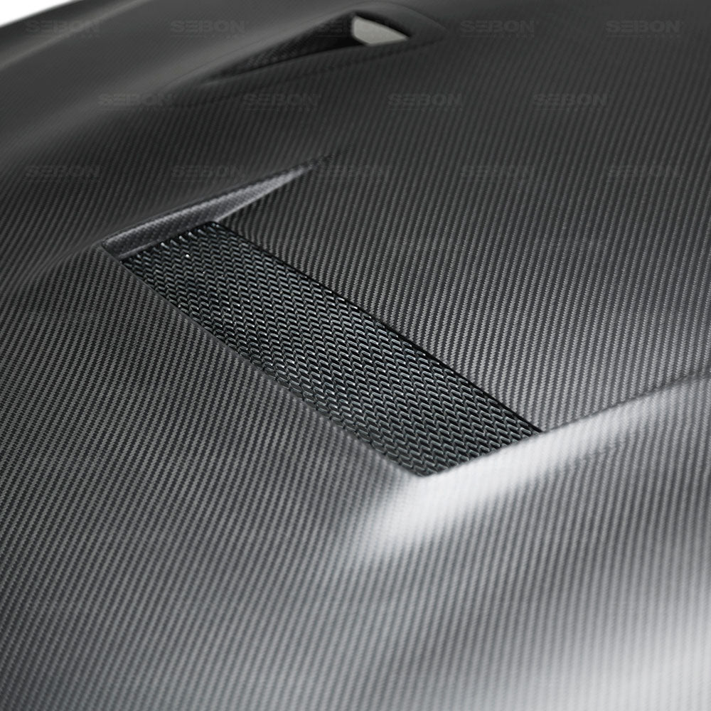 09-10-Nissan-Skyline-R35-Gt-R-Vsii-Dry-Carbon-Fiber-Hood