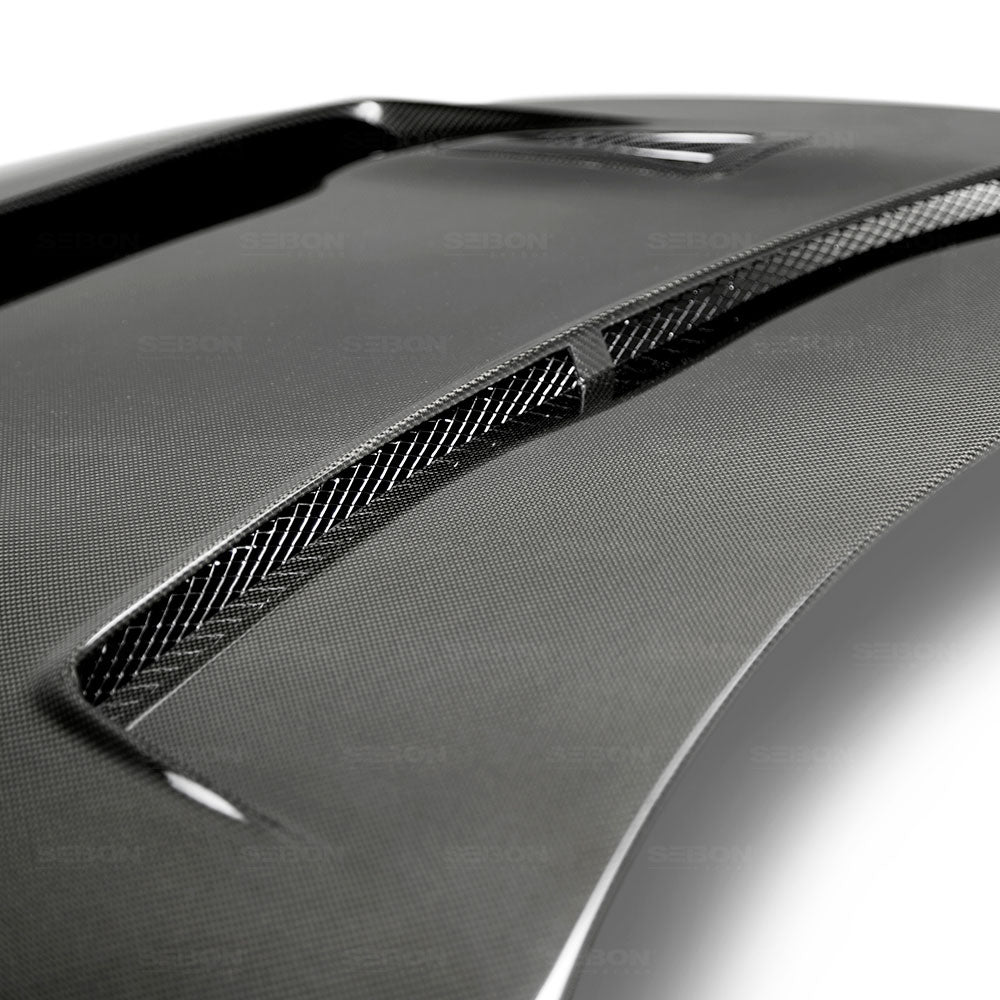 09-12-Nissan-Gtr-R35-Dv-Style-Carbon-Fiber-Hood