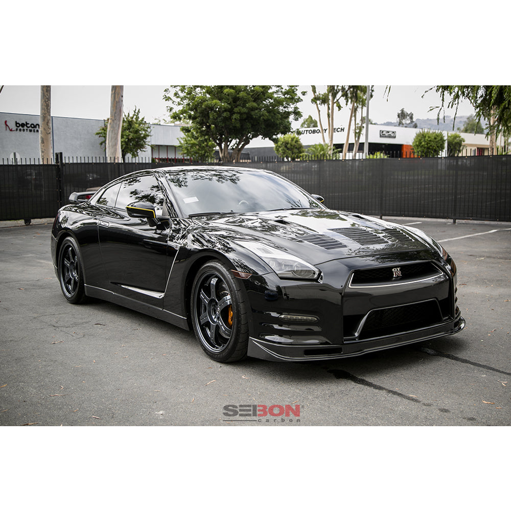 09-12-Nissan-Gtr-R35-Gtii-Style-Carbon-Fiber-Hood