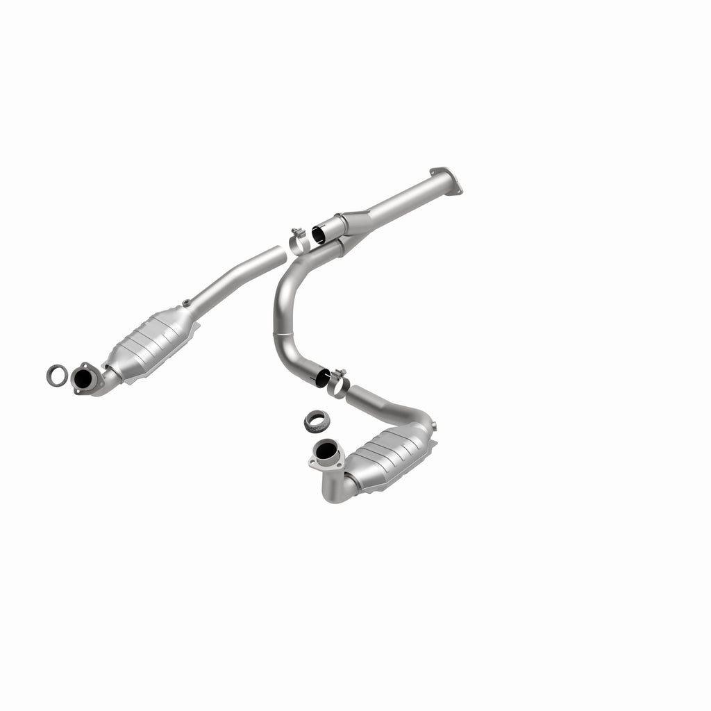 MagnaFlow Exhaust Products 51510 OEM Grade Direct-Fit Catalytic Converter for Select Chevrolet Express 1500, GMC Savana