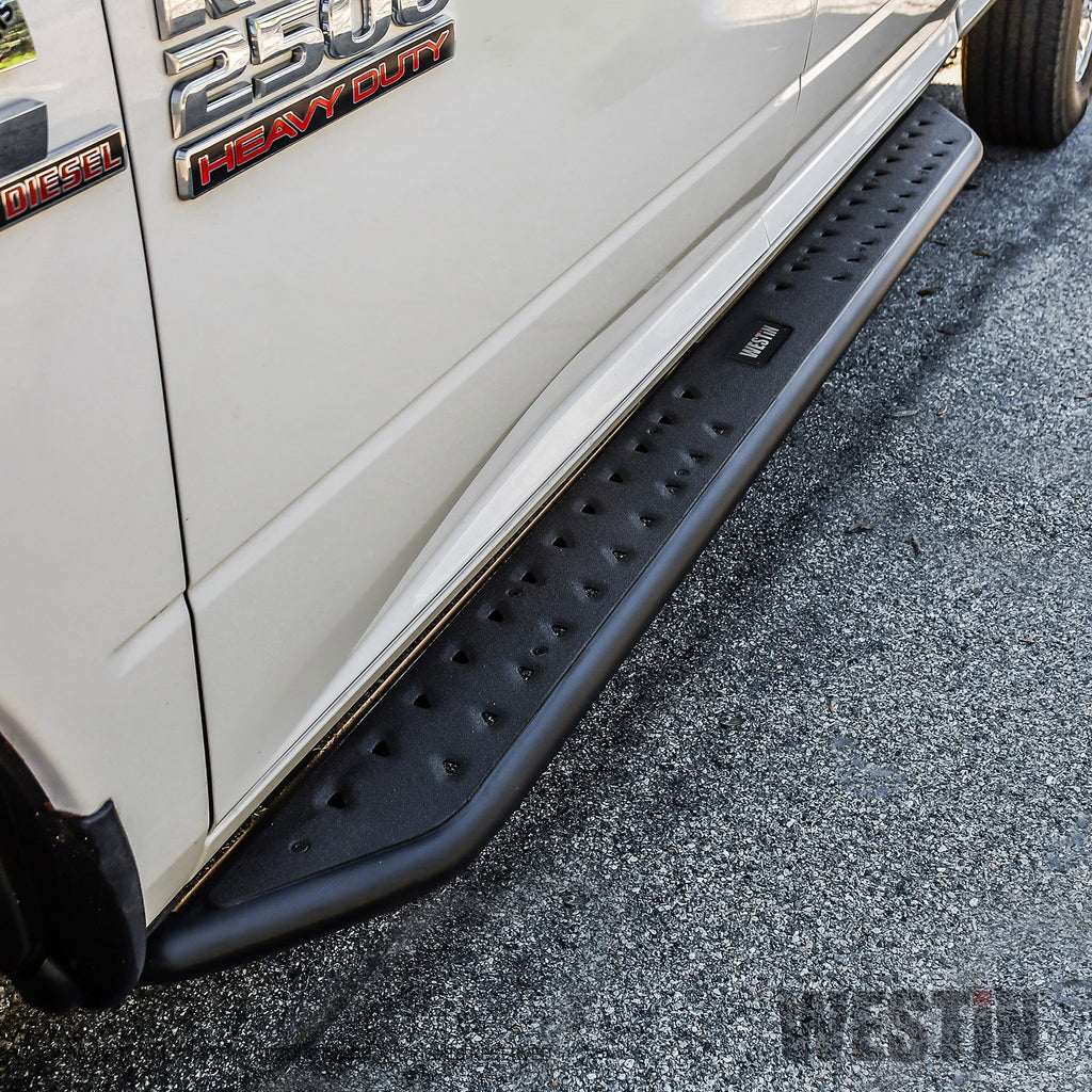 0918-Ram-150010C-25003500-Crew-Cab-Outlaw-Nerf-Step-Bumpers-Textured-Black