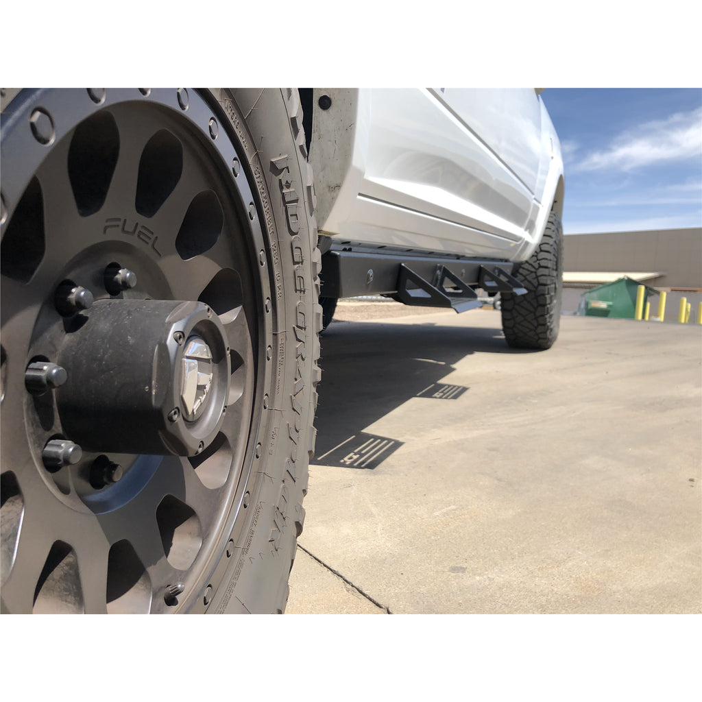 0918-Ram-150010C-Ram-25003500-Crew-Cab-Alumilite-Hoop-Steps