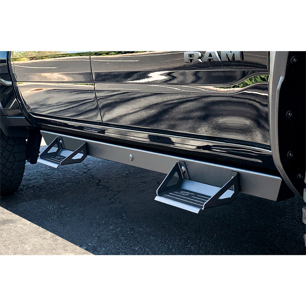 0918-Ram-150010C-Ram-25003500-Crew-Cab-Alumilite-Hoop-Steps