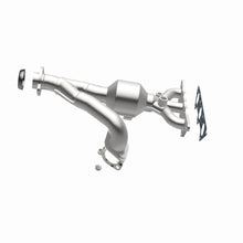 Load image into Gallery viewer, MagnaFlow Exhaust Products 51763 OEM Grade Manifold Catalytic Converter for Select Mitsubishi Endeavor