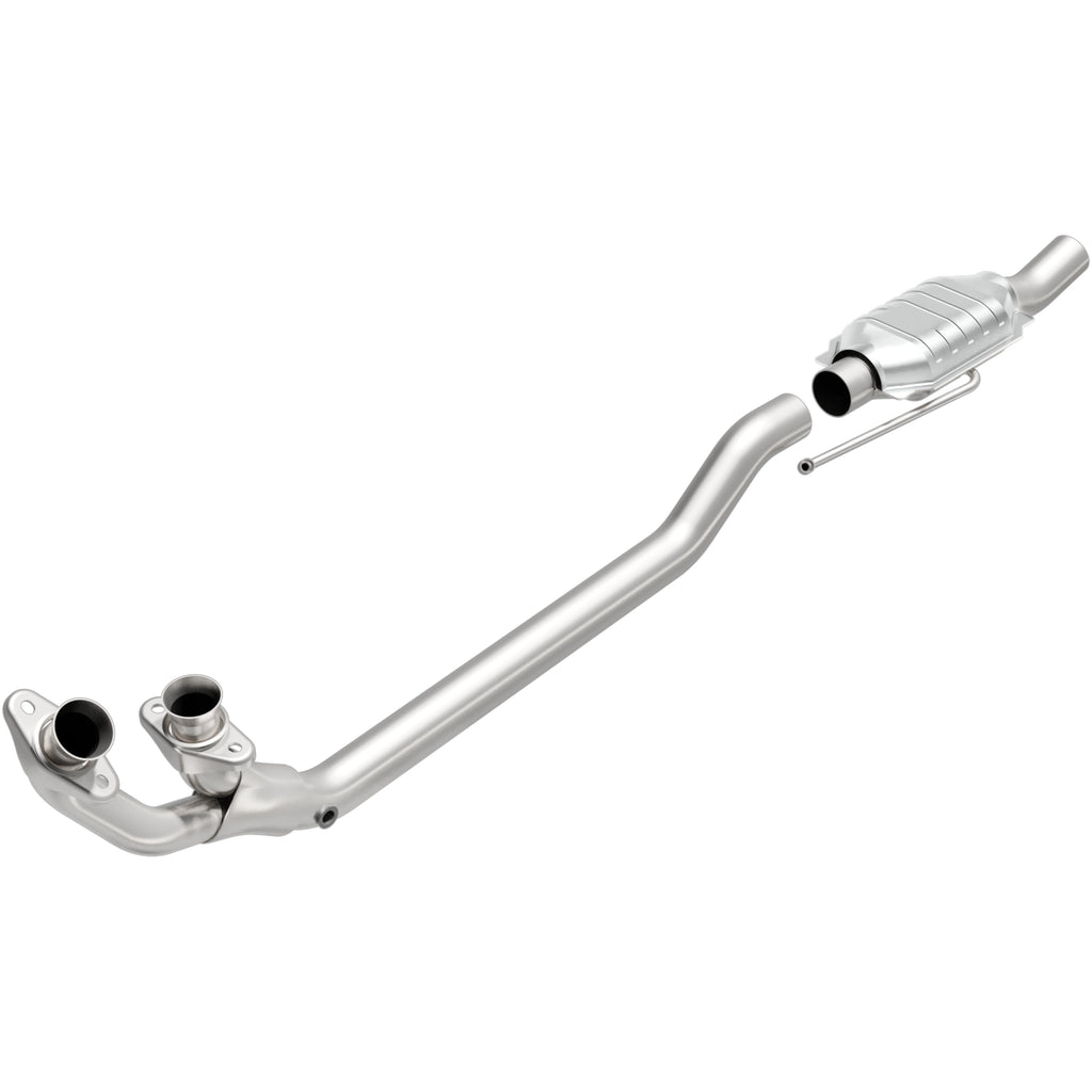 MagnaFlow Exhaust Products 93302 Standard Grade Direct-Fit Catalytic Converter for Select Ford Bronco, Ford E-150 Econoline, Ford E-150 Econoline Club Wagon, Ford E-250 Econoline, Ford E-250 Econoline Club Wagon, Ford E-350 Econoline, Ford E-350