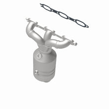 Load image into Gallery viewer, MagnaFlow Exhaust Products 51481 OEM Grade Manifold Catalytic Converter for Select Chrysler Pacifica